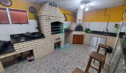 Sobrado à Venda em Osasco, Pestana