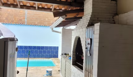 Casa linear em condomínio na Iaraquã; casa de condomínio 3 quartos.