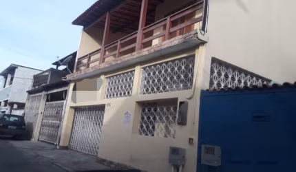 Casa dúplex 3 quartos próximo ao West shopping; Casa na estrada do campinho com 3 quartos