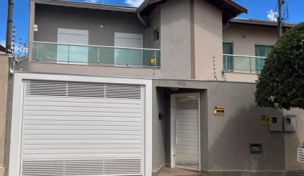 Casa para Venda em Campo Grande, Carandá Bosque, 3 dormitórios, 3 suítes, 4 banheiros, 4 vagas