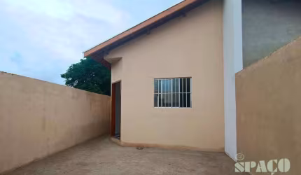 Casa com 2 dormitórios à venda, 52 m² por R$ 200.000,00 - Araretama - Pindamonhangaba/SP