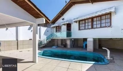 Casa para alugar 4 dormitórios, sendo 1 suites, 4 vagas - Parque Santa Fé