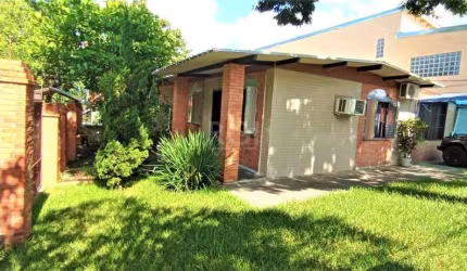 Casa 3 dormitórios à venda Rubem Berta Porto Alegre/RS