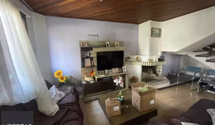**Casa Residencial à Venda em Porto Alegre, Rio Grande do Sul**