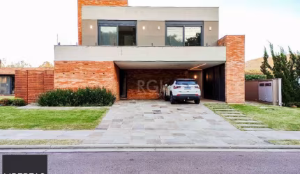 Casa Condominio para Venda - 477m², 4 dormitórios, sendo 4 suites, 4 vagas - Alp
