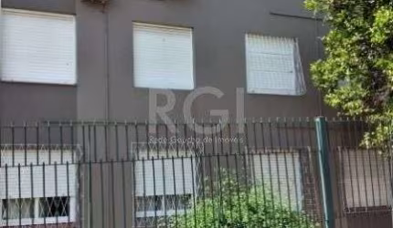 Apartamento com 1 dormitório à Venda, 52 m² por R$ 138.300,00 - Leopoldina - Por