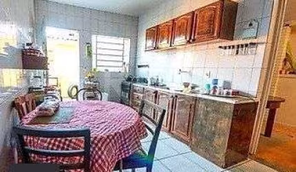 Casa para Venda - 166.64m², 3 dormitórios, sendo 1 suites, 2 vagas - Guarani