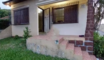 Linda Residência com cinco dormitórios no centro da cidade de Viamão/RS