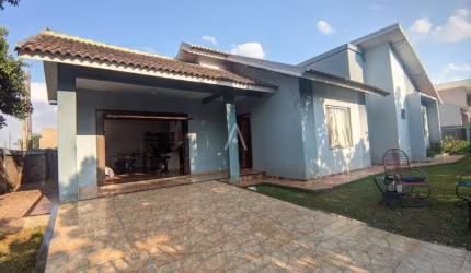 Casa Residencial 3 quartos à venda no Bairro SEDE ALVORADA em CASCAVEL por R$ 430.000,00