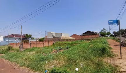 Terreno à venda no Bairro UNIVERSITARIO em CASCAVEL por R$ 500.000,00
