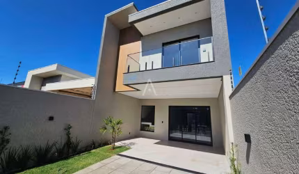 Sobrado 3 quartos à venda no Bairro Pioneiros Catarinenses em CASCAVEL por R$ 950.000,00
