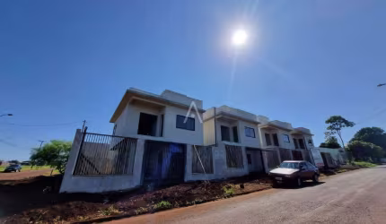 Sobrado 3 quartos à venda no Bairro ESMERALDA em CASCAVEL por R$ 460.000,00