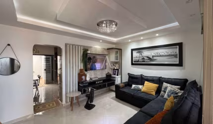Casa Residencial 2 quartos à venda no Bairro FLORESTA em CASCAVEL por R$ 405.000,00