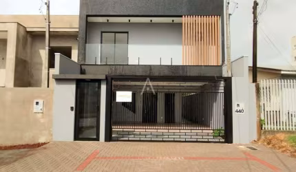 Sobrado 3 quartos à venda no Bairro SAO CRISTOVAO em CASCAVEL por R$ 880.000,00