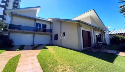 Casa Residencial 6 quartos à venda no Bairro JARDIM LA SALLE em TOLEDO por R$ 4.200.000,00