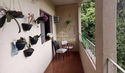 Casa dos Sonhos à Venda no Ano Bom, Barra Mansa, RJ: Conforto, Espaço e Qualidade de Vida
