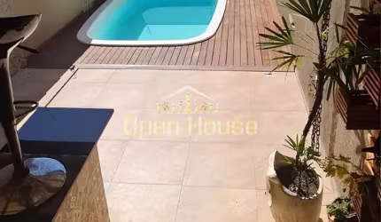 Vendo Casa Duplex com 03 quartos, piscina e hidromassagem no Jardim Amália - Morada da Colina, Volt