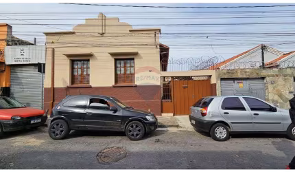 Casa com terreno no bairro Bonfim, Rua Magnólia