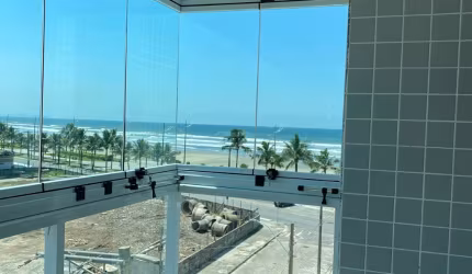 Descubra o prazer de viver a poucos metros da praia em um lindo apartamento localizado no coração do  Apartamento à venda no Caiçara ? Conforto, Lazer e Localização Privilegiada!  Descubra o prazer de