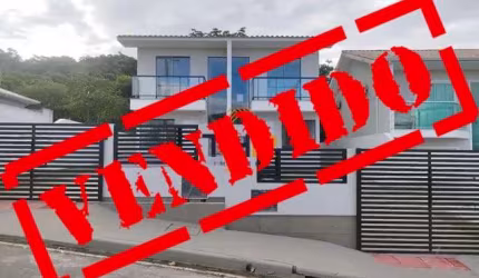 Casa com 3 quartos à venda na Rua Vereador Arthur Mariano, 456, Potecas, São José por R$ 450.000