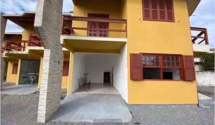 Casa com 3 quartos à venda na Rua Tia Silvia, 3345, Pinheira, Palhoça por R$ 636.000