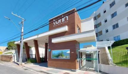 Apartamento com 2 quartos à venda na Rua Tomáz Domingos da Silveira, 344, São Sebastião, Palhoça por R$ 280.000