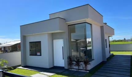 Casa com 3 quartos à venda na Rua Valdir Zanon, 5600, Guarda do Cubatão, Palhoça por R$ 580.000