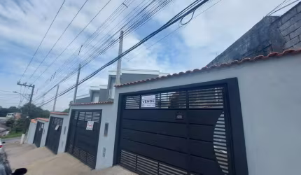 Casas de Vila com 2 suítes no Jardim Amazonas em Itaquaquecetuba