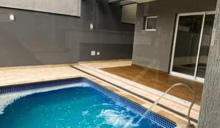 Casa em condomínio fechado com 3 quartos à venda na Estrada do Itapeti, --, Parque Residencial Itapeti, Mogi das Cruzes por R$ 1.650.000