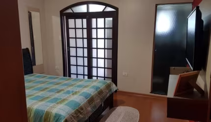 Casa com 4 quartos à venda na Rua Camamu, --, Jardim Presidente Dutra, Guarulhos por R$ 535.000