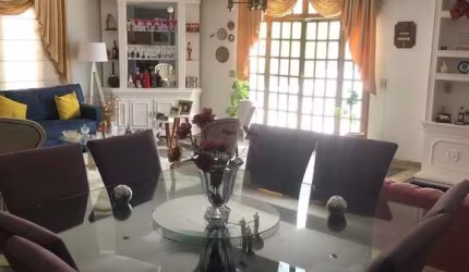Casa com 3 quartos para alugar na Leonardo Vallardi, --, Jardim Gumercindo, Guarulhos por R$ 18.000