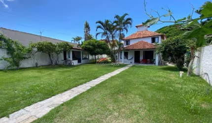 OPORTUNIDADE IMPERDÍVEL GERIBÁ!! CASA INDEPENDENTE COM 4 QUARTOS E 686M² DE TERRENO