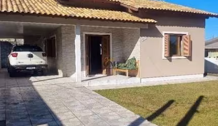 Casa à venda em Santa Teresinha