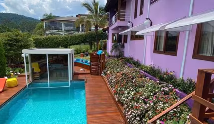 LINDA CHÁCARA DE ALTO PADRÃO COM 2.000 M² COM CASA SEDE/PISCINA/ESPAÇO GOURMET E CAMPO DE FUTEBOL À VENDA NO CONDOMÍNIO CAPELA DO BARREIRO EM ITATIBA