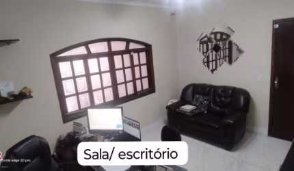 EXCELENTE SOBRADO COM TERRENO DE 5,30 X 24,5 COM CASA/ESPAÇO GOURMET E SALÃO À VENDA NO JARDIM UTINGA, SANTO ANDRÉ