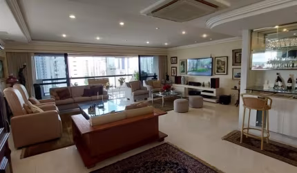 Edf. La Maison - Apartamento no Bairro do Parnamirim com 4 quartos sendo 2 suítes com 296m² por R$ 1.600.000,00.