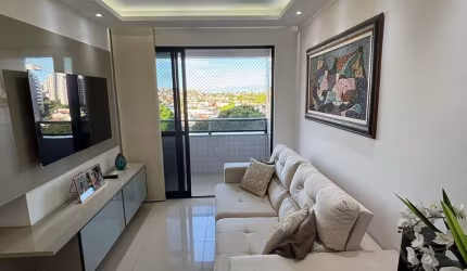 Lindo apartamento no Edf. Trindade Family Class com 2 quartos sendo 1 suíte com closet  com 63m² por R$ 490MIL.
