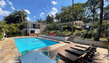 Casa com 850 m² - Vila Santo Antônio - Cotia/SP