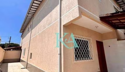 Sobrado com 2 dormitórios com Sacada  à venda, 79 m² por R$ 370.000 - Vilamar - Praia Grande/SP