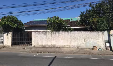 CASA no JOÃO COSTA com 3 quartos para VENDA, 390 m²