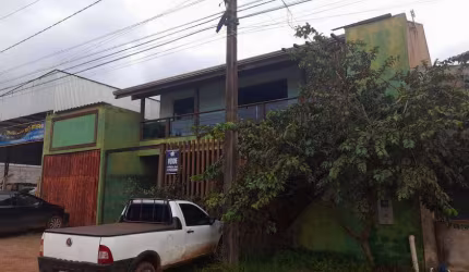 Sobrado comercial/residencial próximo da Cervejaria Xaraés - Excelente localização