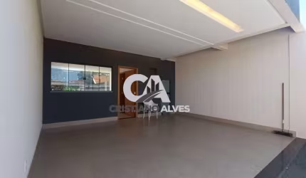 Oportunidade Sobrado a venda em Aparecida de Goiânia, parque  Hayala,acabamentos diferenciados,03 quantos, ótima localização, avenidas, supermercado, panificadora