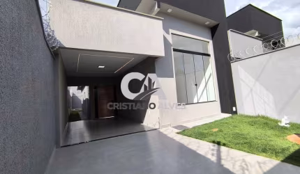 Casa à venda  com piscina com 03 quartos setor vila oliveira Aparecida de Goiânia, todas no porcelanato , exatamente localização , próxima de avenidas
