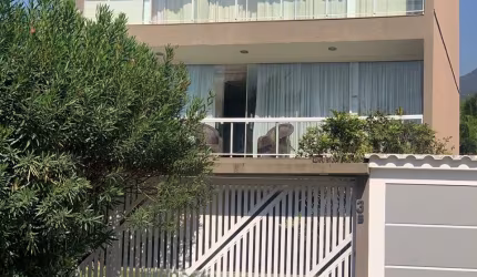 CASA ALTO PADRÃO À VENDA JACAREPAGUA 4 QUARTOS 402 METROS