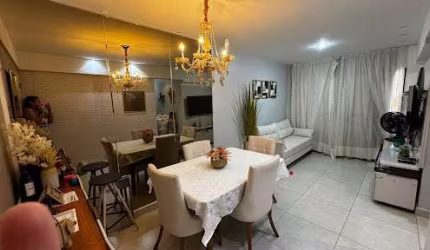Apartamento de 60m2 com 2 Quartos em Cabo Branco, à 300m do Mar