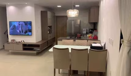 Casa de 152m2 + 40m2 de Terraço, Com 3 Quartos e Todo Projetado