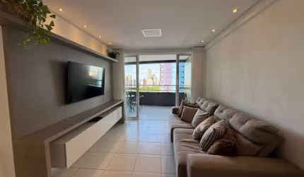 Apartamento com 03 quartos em excelente localização no Miramar