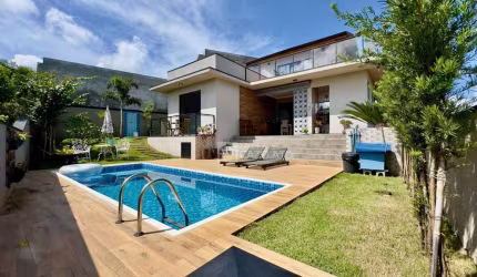 Casa com 2 dormitórios à venda, 162 m² por R$ 1.100.000,00 - Condomínio Alto da Floresta - Bom Jesus dos Perdões/SP