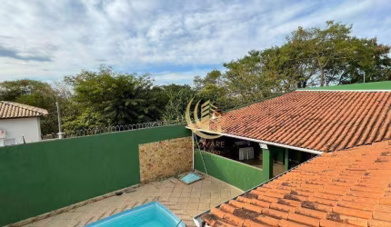 Sobrado com 3 dormitórios à venda, 245 m² por R$ 680.000,00 - Residencial São Charbel - Taubaté/SP