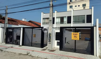 Casa no perequÊ-sc com 2 suÍtes e 2 vagas!, Pereque, Porto Belo - SC